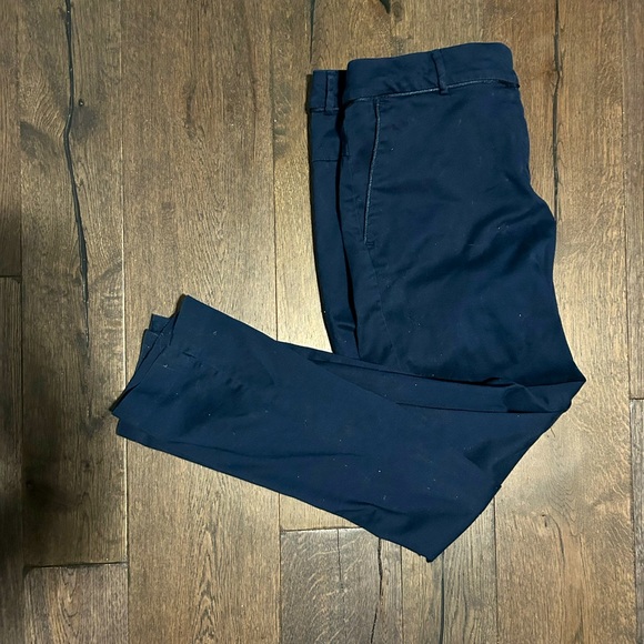 Slim-Fit Blue Business Casual Pants with Cropped Ankles - Picture 4 of 8